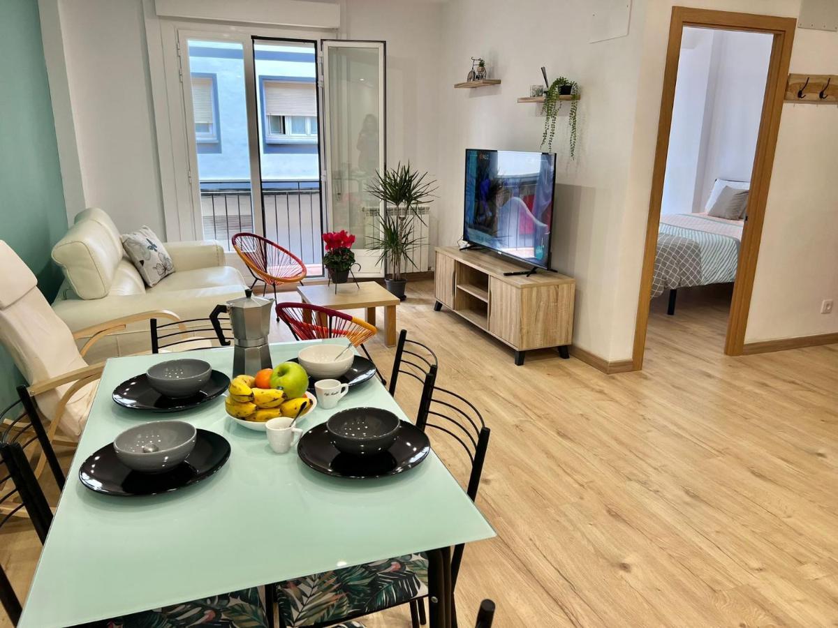 Close To Gran Via Centro Familiar Con Wifi By Apartamentos Logroño Eksteriør bilde