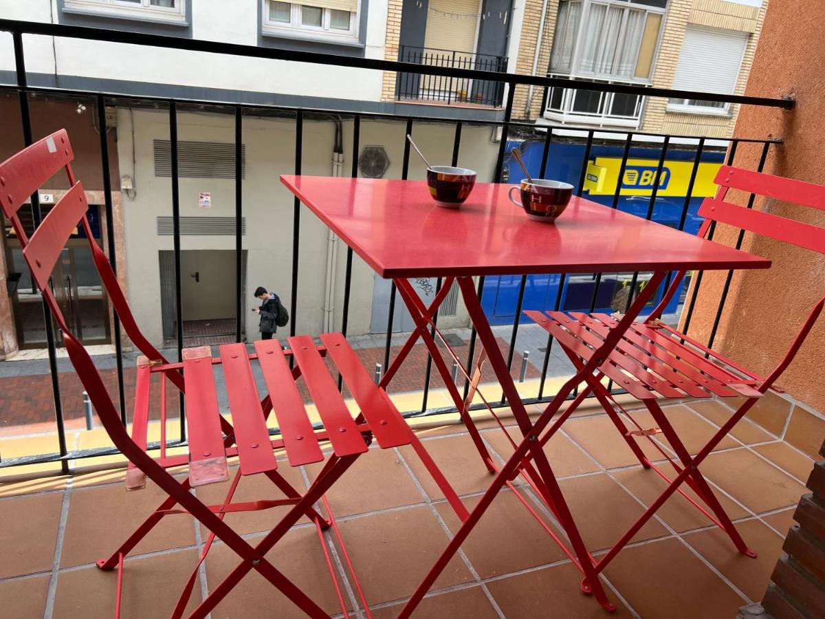 Close To Gran Via Centro Familiar Con Wifi By Apartamentos Logroño Eksteriør bilde