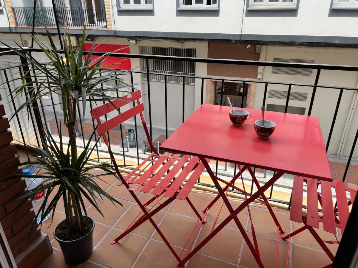 Close To Gran Via Centro Familiar Con Wifi By Apartamentos Logroño Eksteriør bilde
